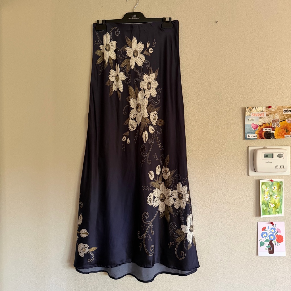 Johnny Was Corinthe Bias Maxi Skirt Navy Blue Floral Size Small Nwt
